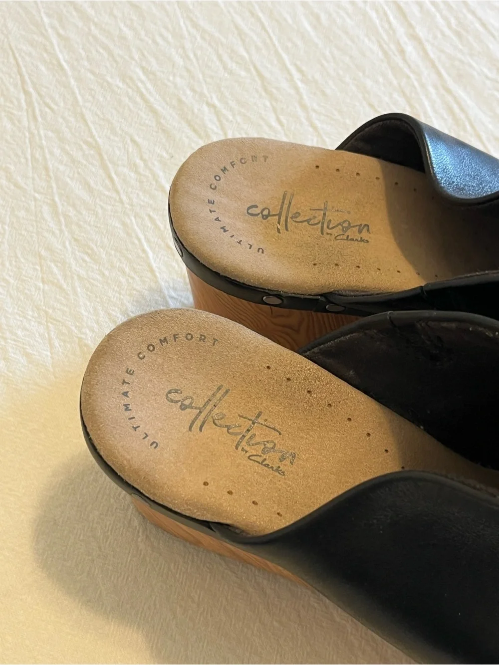 Clarks Collection Black Leather Open Toe Wedge Mule Sandals Clogs Women’s 8